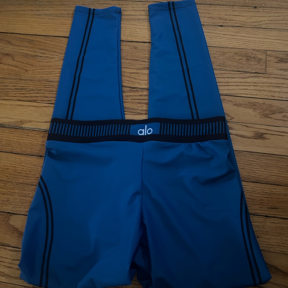 Blue Athletic Leggings Nwt